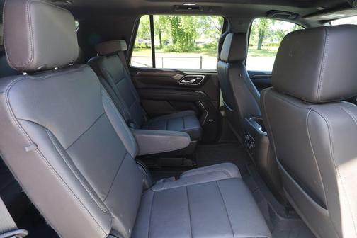 Summit White 2023 Chevrolet Tahoe 4WD Z71
