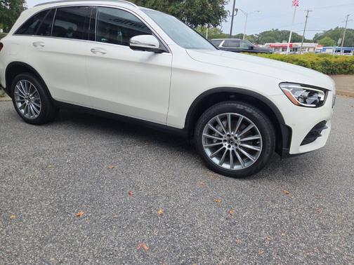 2022 Mercedes-Benz GLC 300 Base