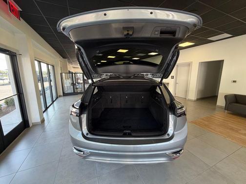 Moonstone Gray Metallic 2023 Buick Envision Avenir AWD