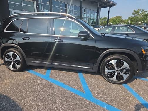 2024 Mercedes-Benz GLB 250 4MATIC