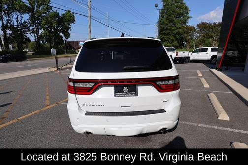 White Knuckle Clearcoat 2023 Dodge Durango GT Premium RWD