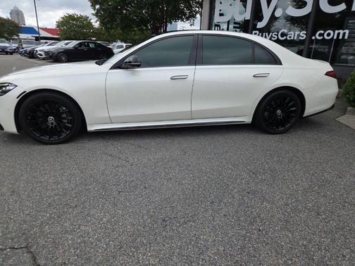 White 2022 Mercedes-Benz S-Class 4MATIC