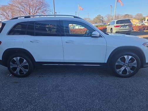 2024 Mercedes-Benz EQB 250 Base