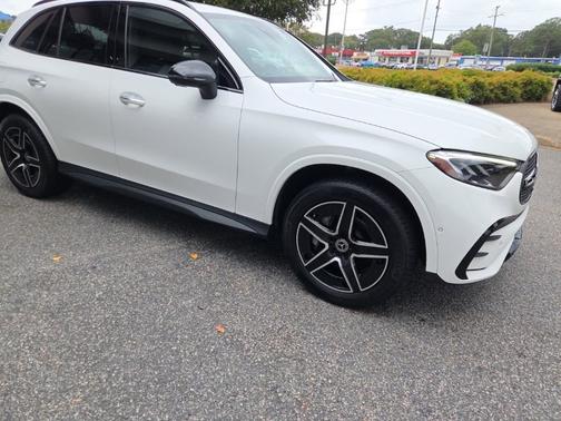 2024 Mercedes-Benz GLC 300 Base