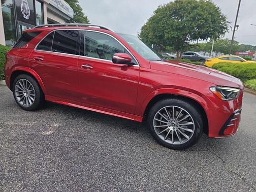 MANUFAKTUR Cardinal Red Metallic 2025 Mercedes-Benz GLE 350 4MATIC