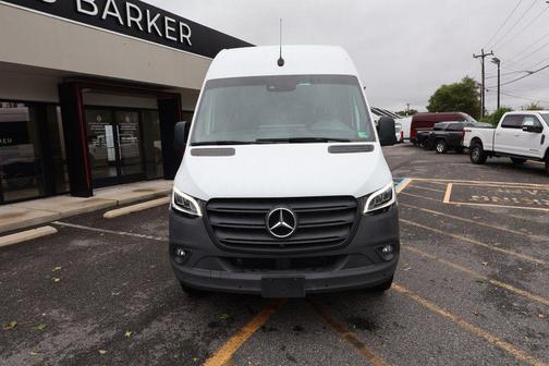 Arctic White 2024 Mercedes-Benz Sprinter 2500 High Roof
