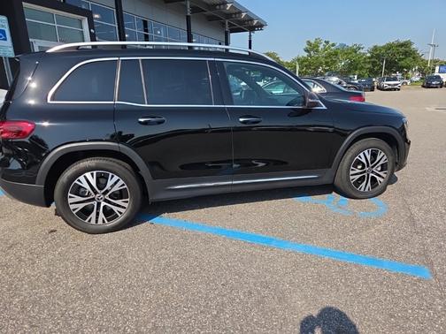 2024 Mercedes-Benz GLB 250 4MATIC