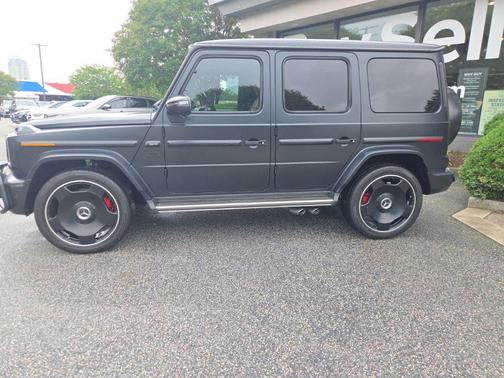 MANUFAKTUR Night Black Magno 2024 Mercedes-Benz AMG G 63 4MATIC