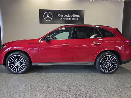 MANUFAKTUR Patagonia Red Metallic 2025 Mercedes-Benz GLC 300 4MATIC