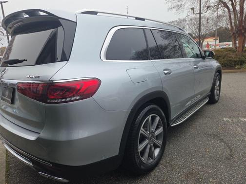 Cirrus Silver Metallic 2022 Mercedes-Benz GLS 450 4MATIC