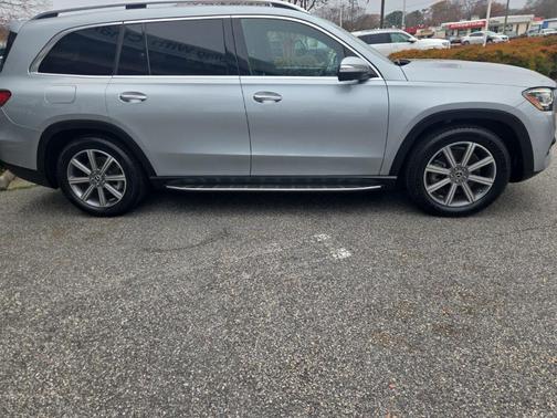 Cirrus Silver Metallic 2022 Mercedes-Benz GLS 450 4MATIC