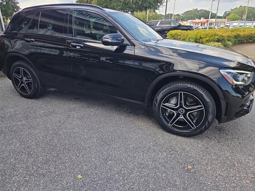 2022 Mercedes-Benz GLC 300 4MATIC