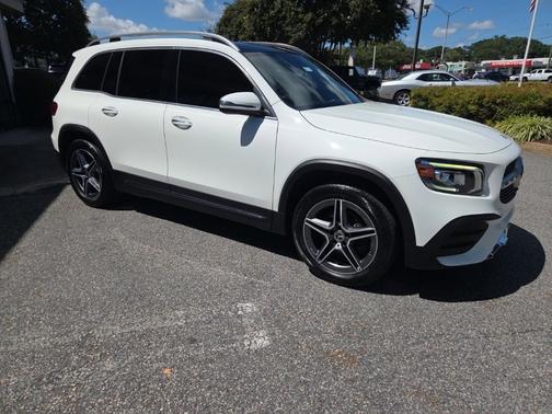 2022 Mercedes-Benz GLB 250 