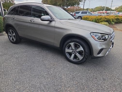 2021 Mercedes-Benz GLC 300 