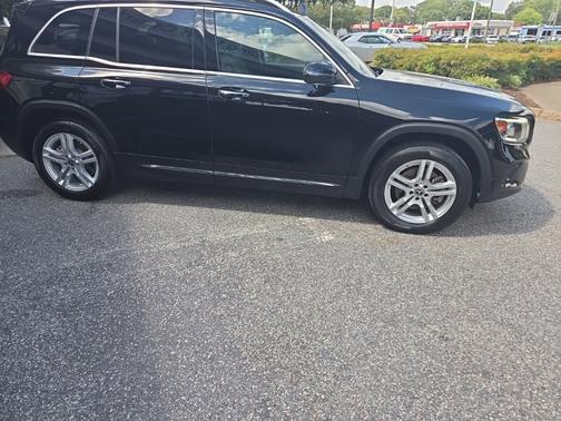 2022 Mercedes-Benz GLB 250 