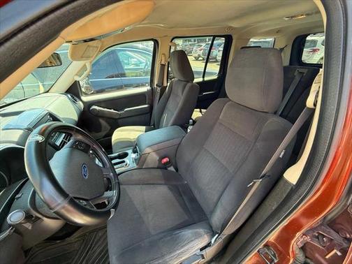 2010 Ford Explorer XLT