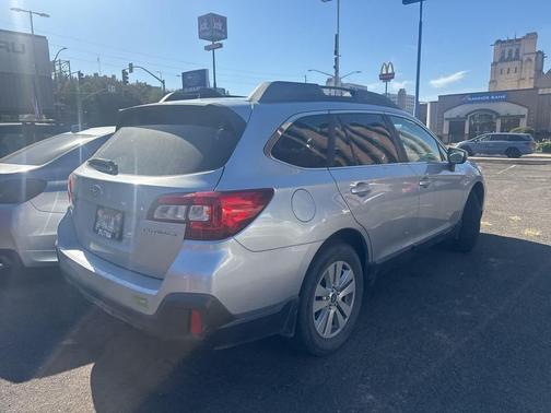 2019 Subaru Outback 2.5i Premium