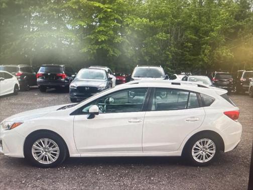2017 Subaru Impreza 2.0i Premium