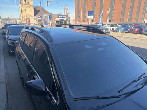 Crystal Black Silica 2024 Subaru Ascent Premium 7-Passenger