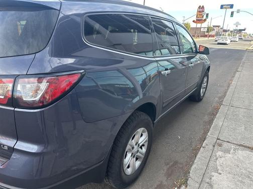 2013 Chevrolet Traverse LS