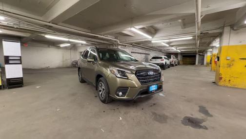 2023 Subaru Forester Premium