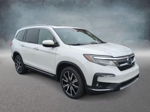 2021 Honda Pilot Touring 8-Passenger