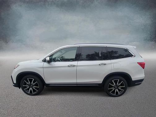 2021 Honda Pilot Touring 8-Passenger