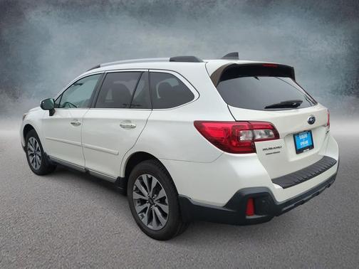 2018 Subaru Outback 2.5i Touring