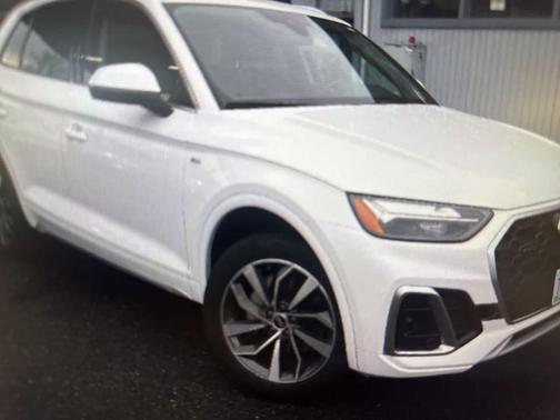 2024 Audi Q5 45 S line Premium Plus
