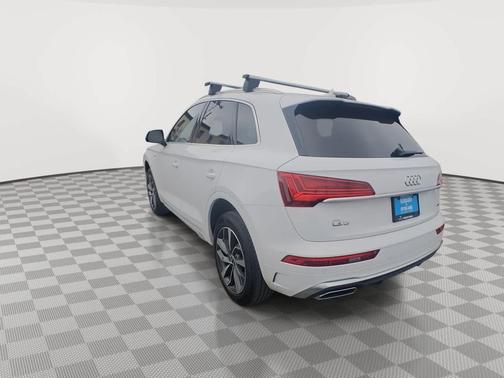 2024 Audi Q5 45 S line Premium Plus