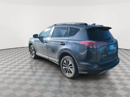 2018 Toyota RAV4 Hybrid XLE