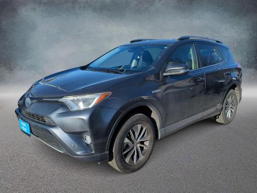 2018 Toyota RAV4 Hybrid XLE