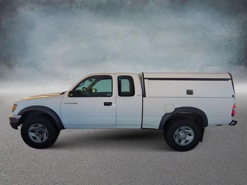 2004 Toyota Tacoma Xtracab