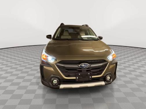 Autumn Green Metallic 2025 Subaru Outback Limited