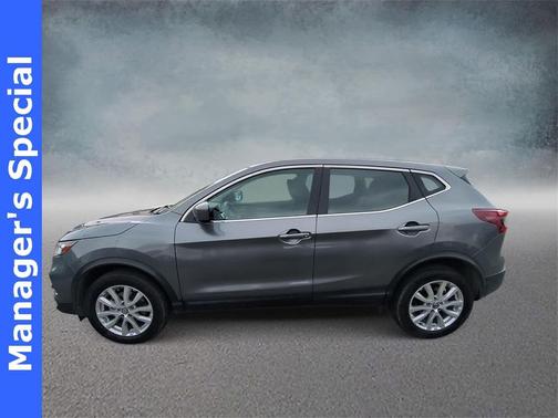 2022 Nissan Rogue Sport S