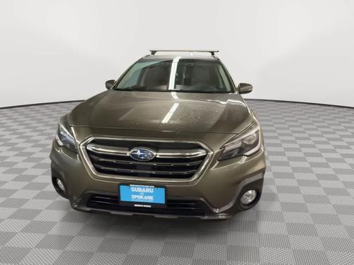 Wilderness Green Metallic 2019 Subaru Outback 3.6R Touring
