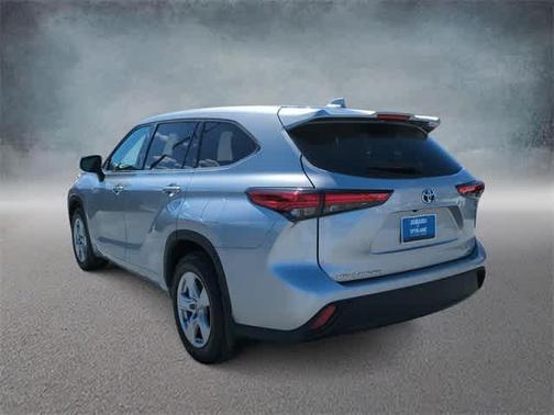 2021 Toyota Highlander Hybrid LE