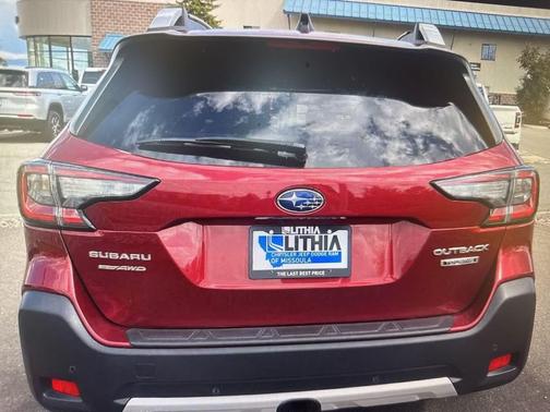 2024 Subaru Outback Touring