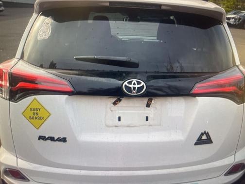 2018 Toyota RAV4 Adventure