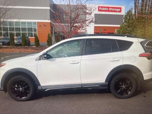 2018 Toyota RAV4 Adventure
