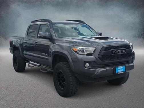 2017 Toyota Tacoma TRD Sport