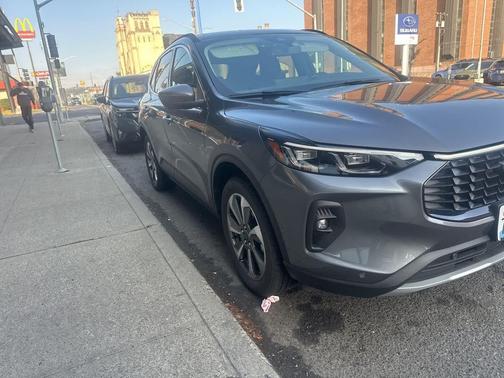 2024 Ford Escape Platinum
