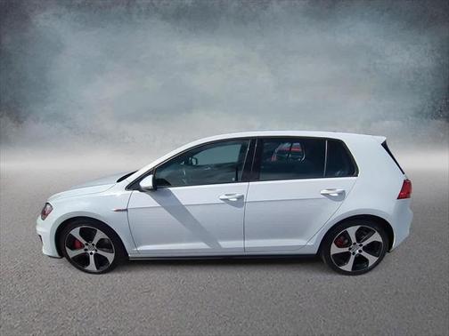 2017 Volkswagen Golf GTI 2.0T SE 4-Door