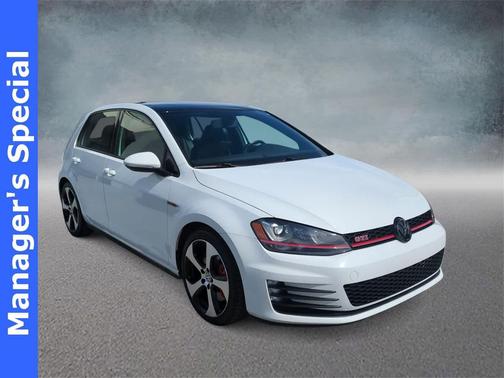 2017 Volkswagen Golf GTI 2.0T SE 4-Door
