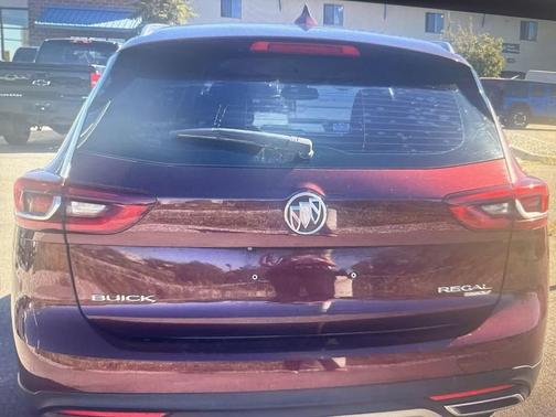 2018 Buick Regal TourX Preferred