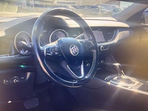 2018 Buick Regal TourX Preferred