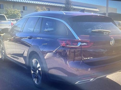 2018 Buick Regal TourX Preferred