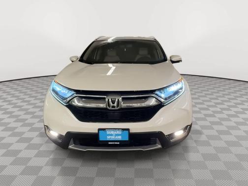 White Diamond Pearl 2017 Honda CR-V Touring