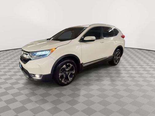 White Diamond Pearl 2017 Honda CR-V Touring