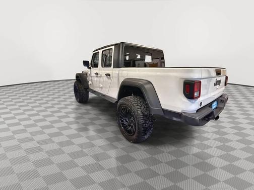 Bright White Clearcoat 2020 Jeep Gladiator Sport S